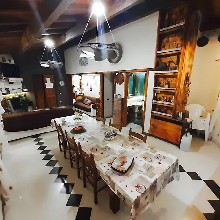 Etna Chalet