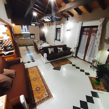 Etna Chalet *