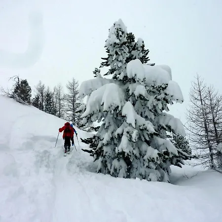 Etna Chalet