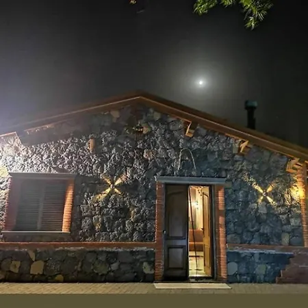 Etna Chalet *