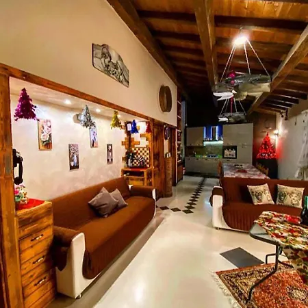 Etna Chalet